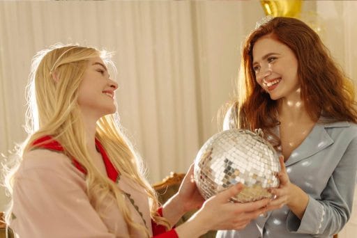 mesaje de la multi ani pentru fete